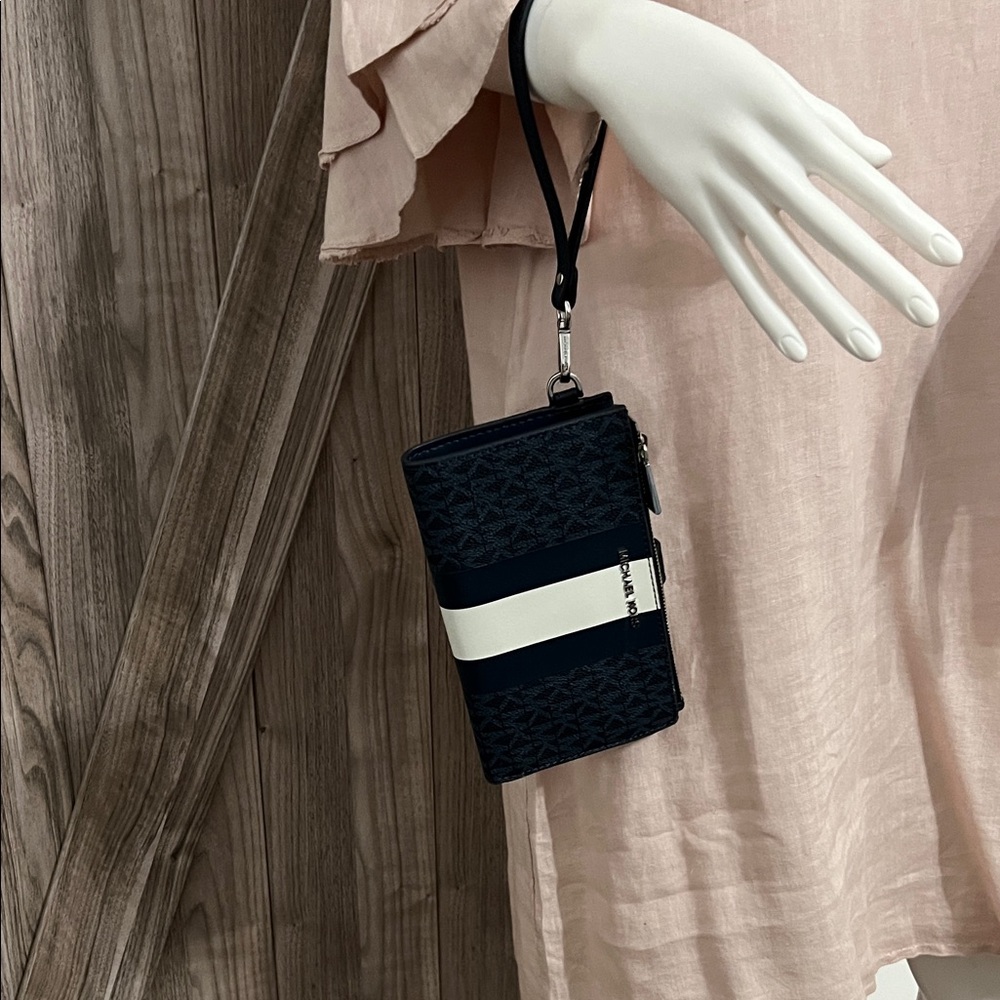 Michael Kors Black and White Wristlet